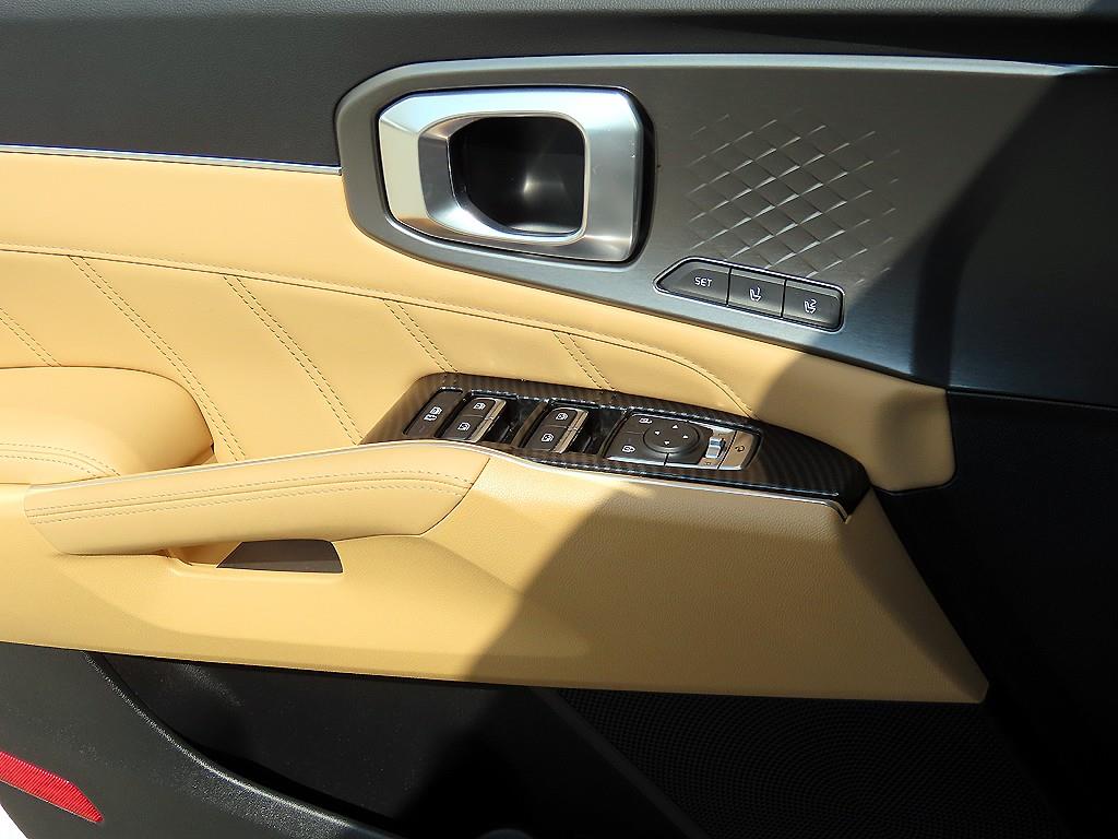 KIA Sorento - Vista 12