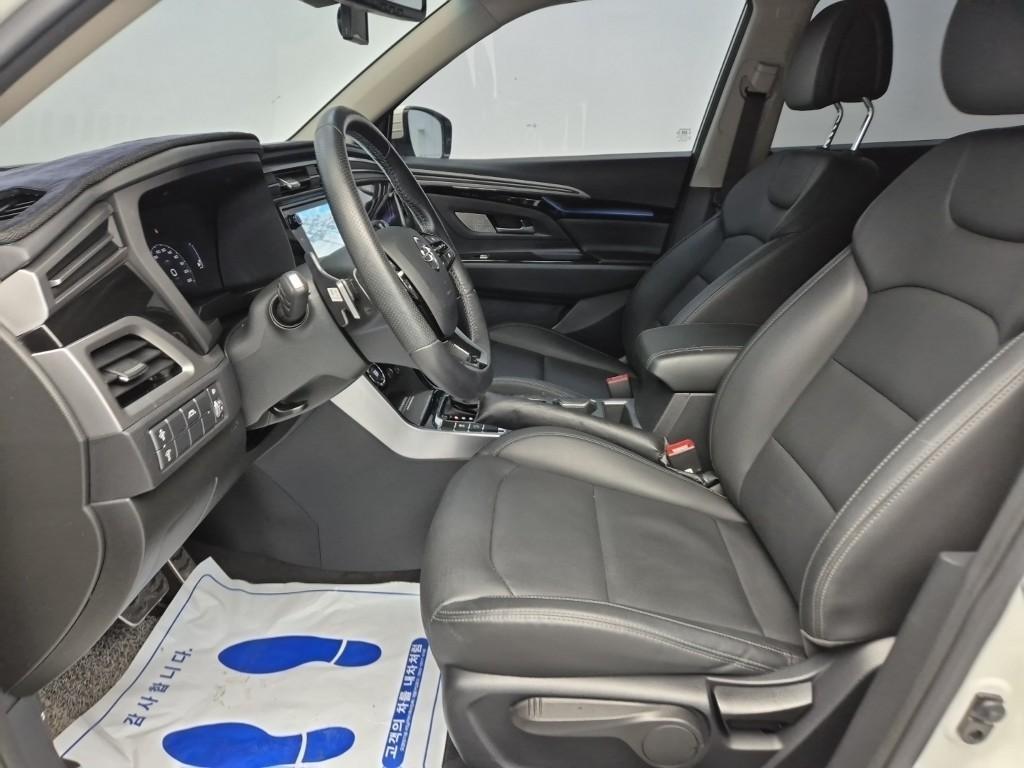 Ssangyong Korando - Vista 11