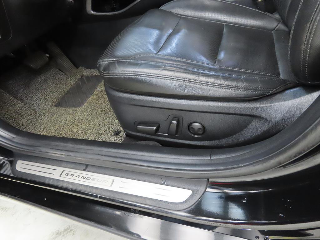 HYUNDAI Grandeur 2021 Negro - Importación desde Corea - HF Imports Iquique - Foto 19