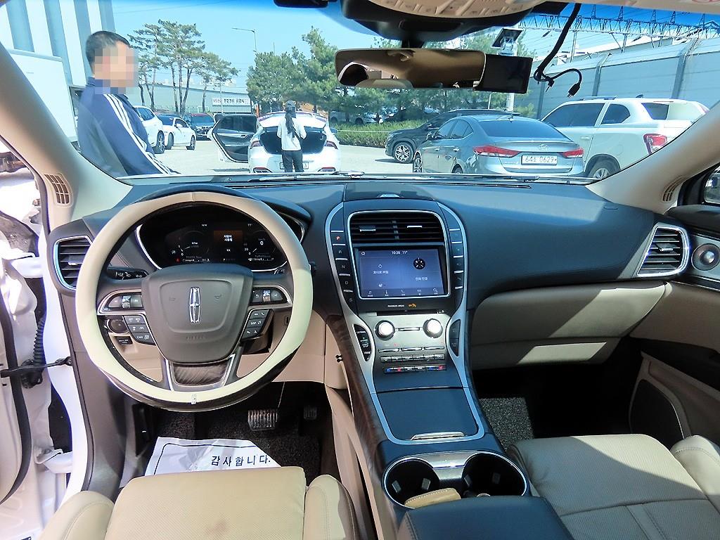 Lincoln Nautilus - Vista 7