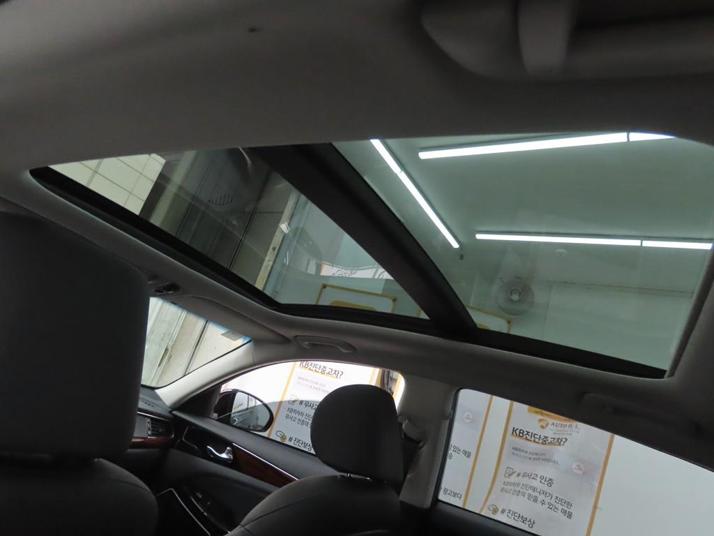 KIA K7 2016 Negro - Importación desde Corea - HF Imports Iquique - Foto 19