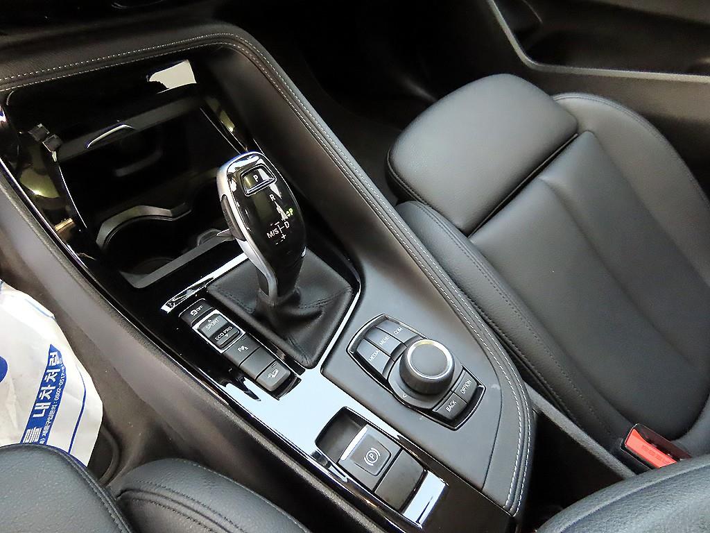 BMW X2 - Vista 10