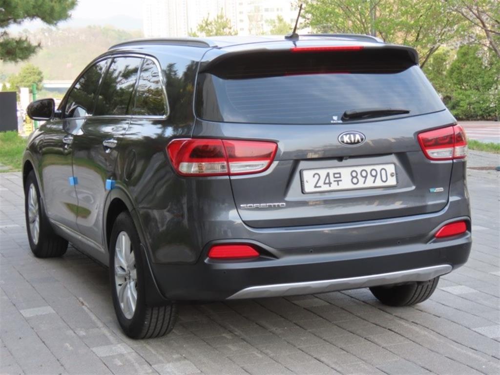 KIA Sorento - Vista 7