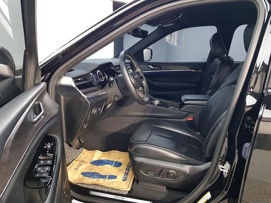 Jeep Cherokee - Vista 8