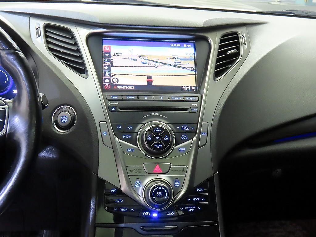 HYUNDAI Grandeur - Vista 11