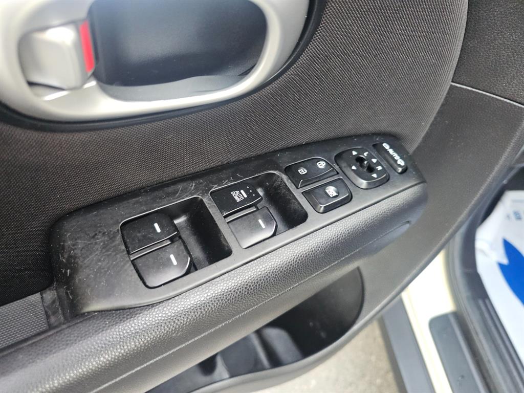 KIA Soul 2015 Blanco - Importación desde Corea - HF Imports Iquique - Foto 20