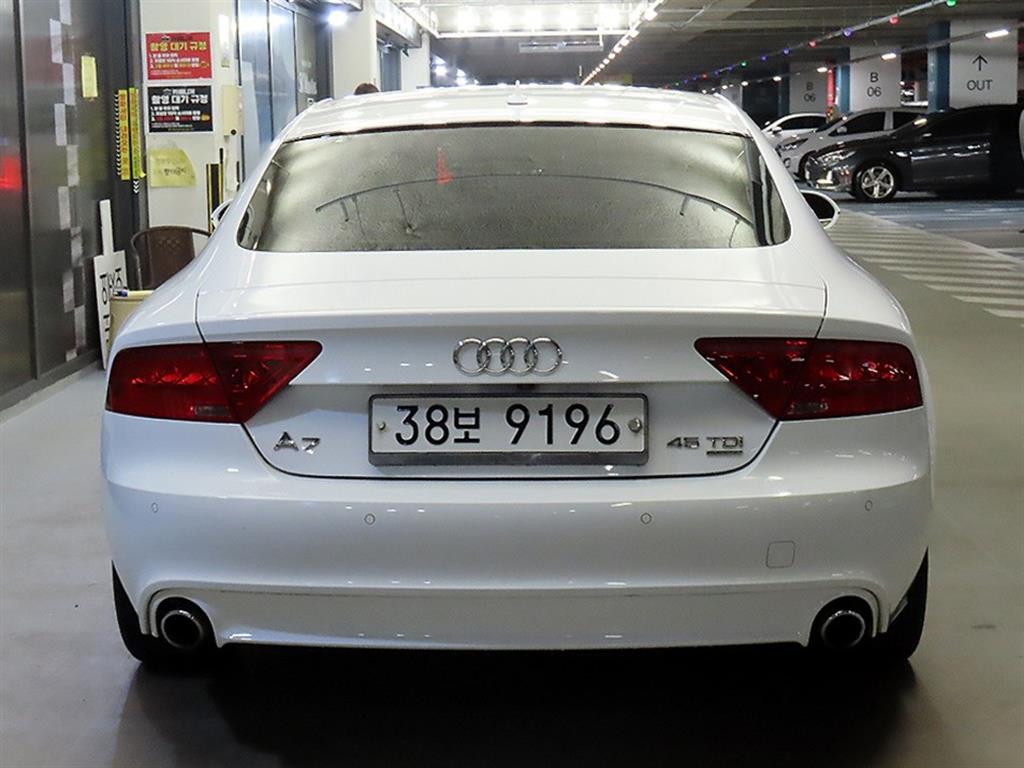 Audi A7 - Vista 5