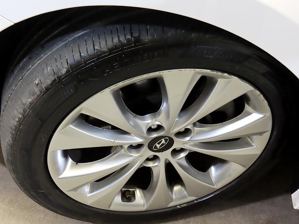 HYUNDAI Grandeur 2011 Blanco - Importación desde Corea - HF Imports Iquique - Foto 20