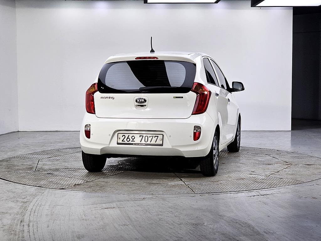 KIA Morning - Vista 3