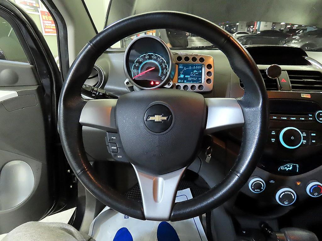 Chevrolet Spark - Vista 8