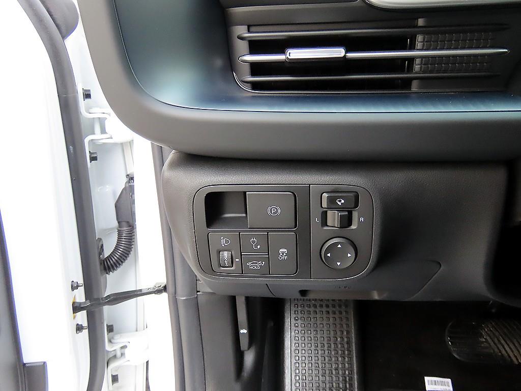 HYUNDAI Ioniq 6 - Vista 12