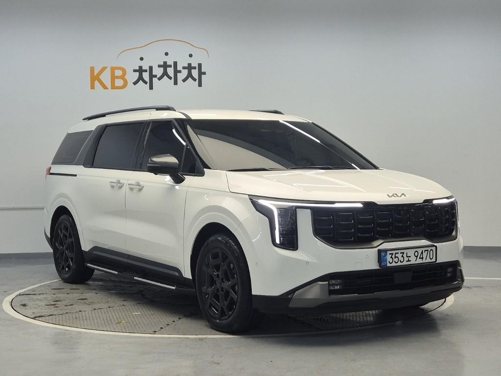 KIA Carnival - Vista 4