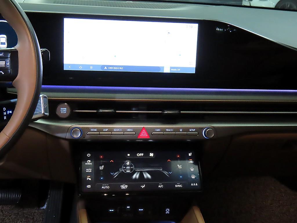 HYUNDAI Grandeur - Vista 11