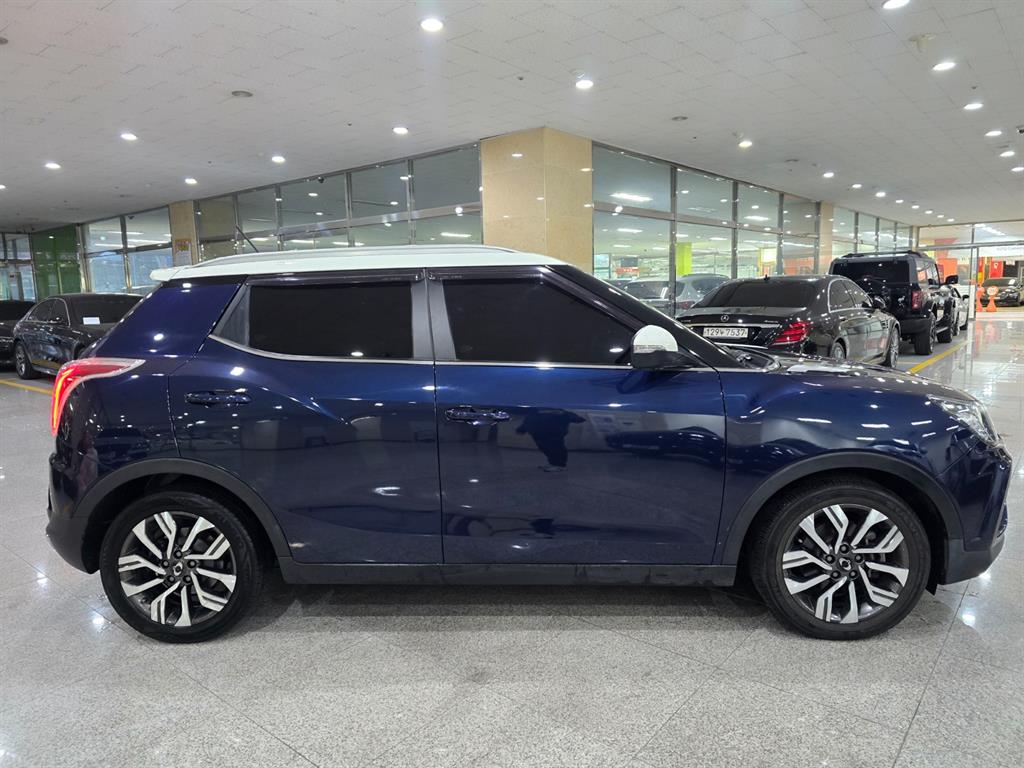 Ssangyong Tivoli - Vista 3