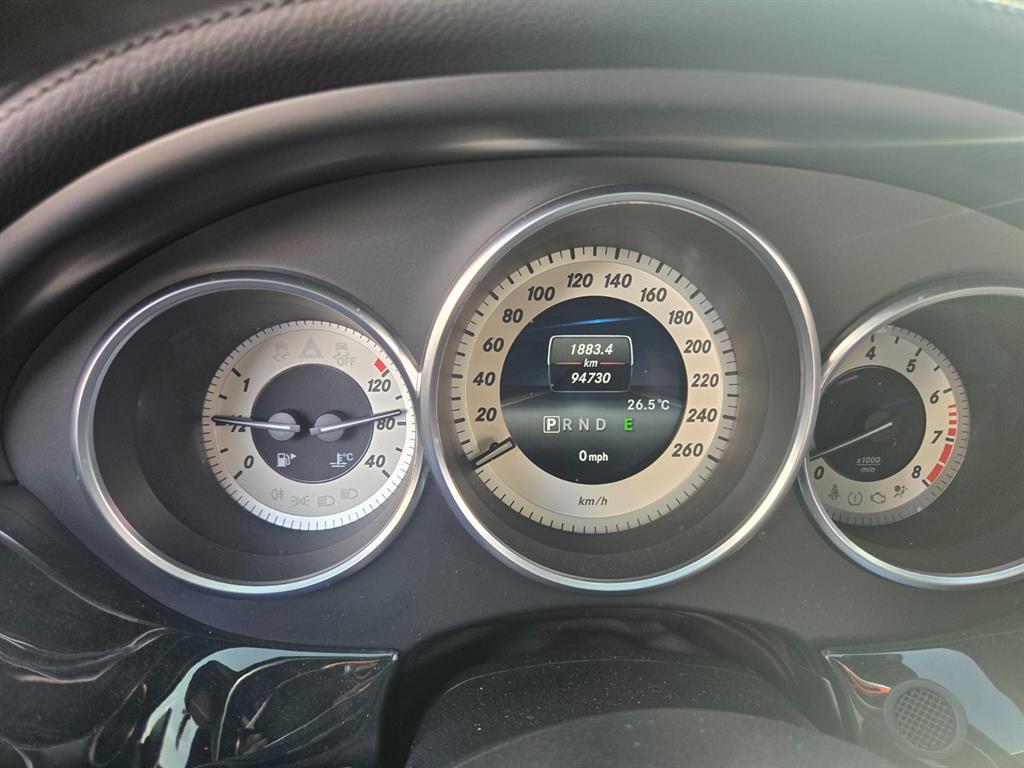 Mercedes Benz CLS Class - Vista 6