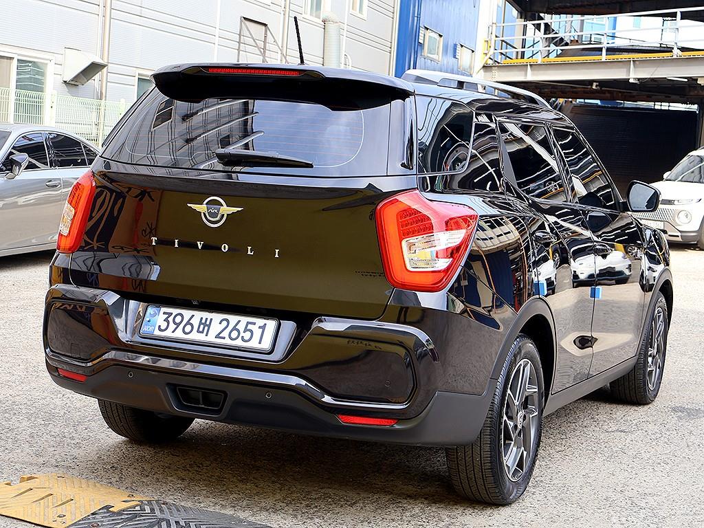 Ssangyong Tivoli - Vista 7
