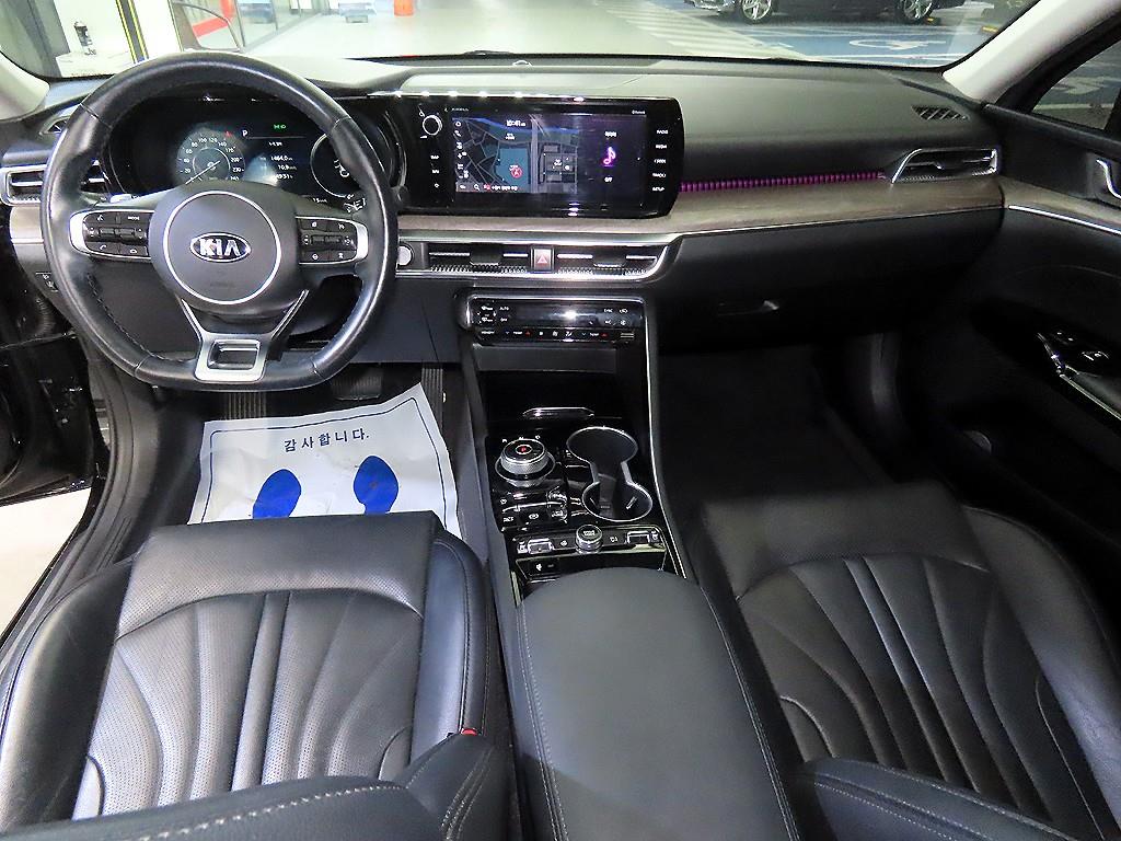KIA K5 - Vista 10