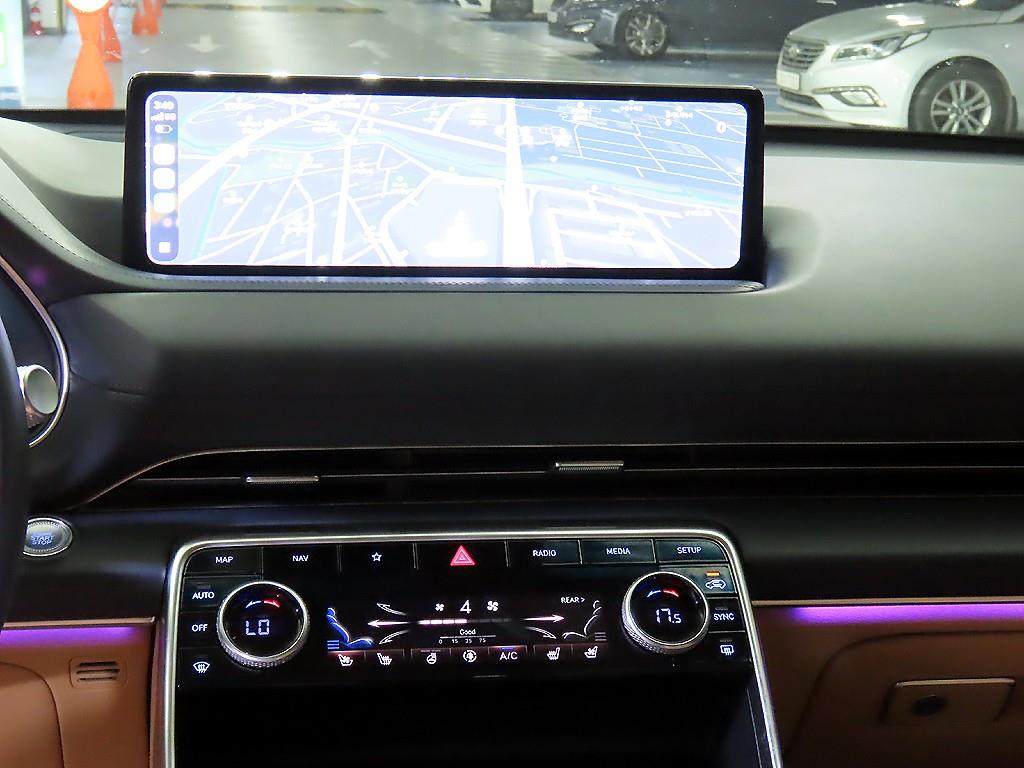 Genesis GV80 - Vista 11