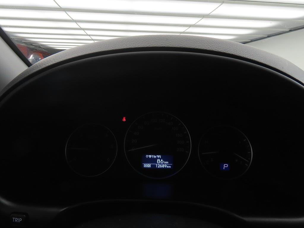 HYUNDAI Starex - Vista 9