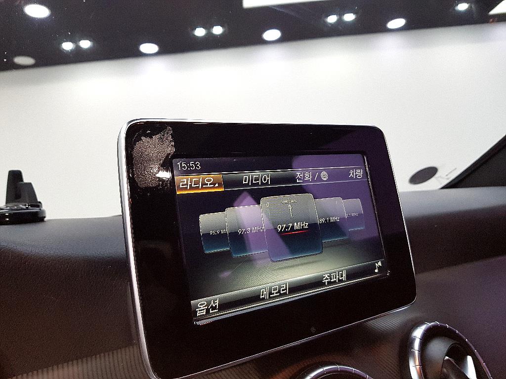 Mercedes Benz CLA Class - Vista 11