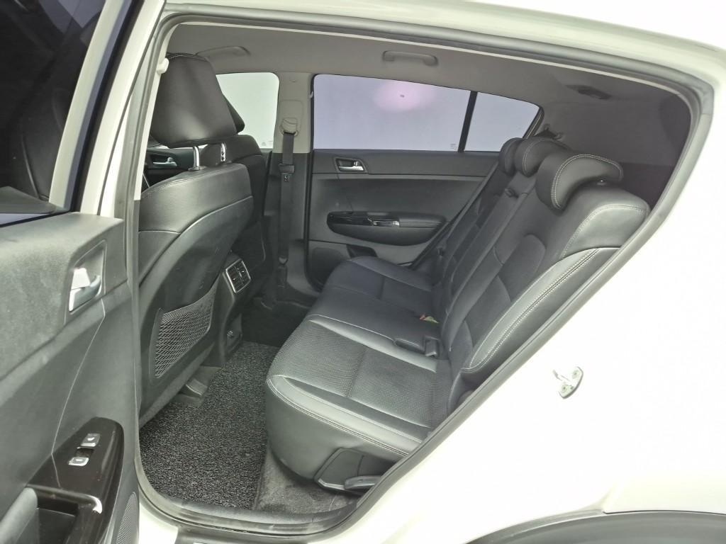 KIA Sportage - Vista 9