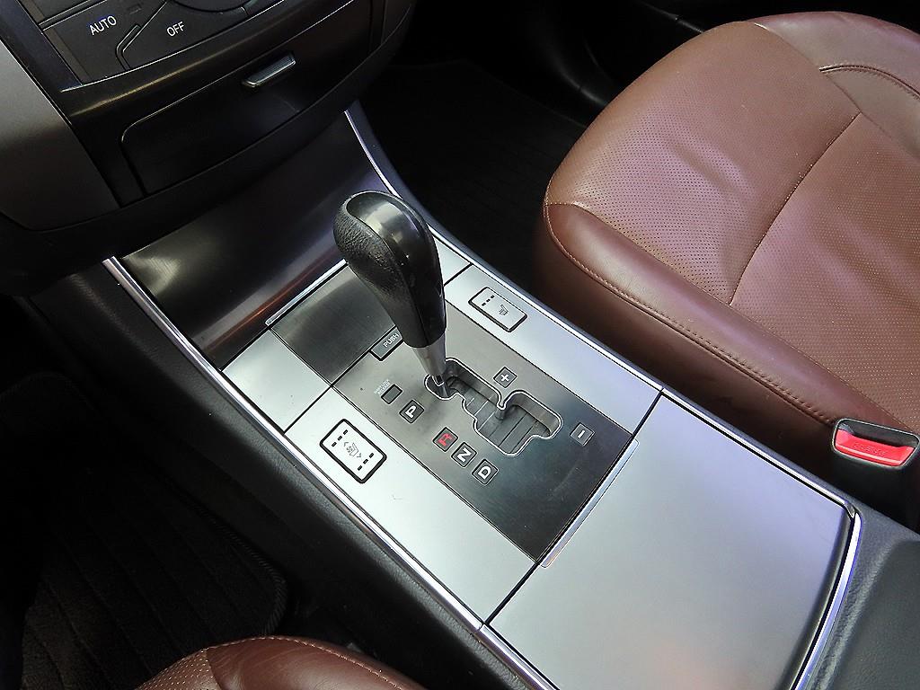 HYUNDAI Veracruz - Vista 10