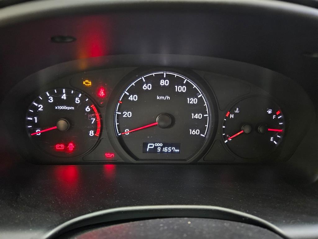 HYUNDAI Starex 2019 Amarillo - Importación desde Corea - HF Imports Iquique - Foto 17