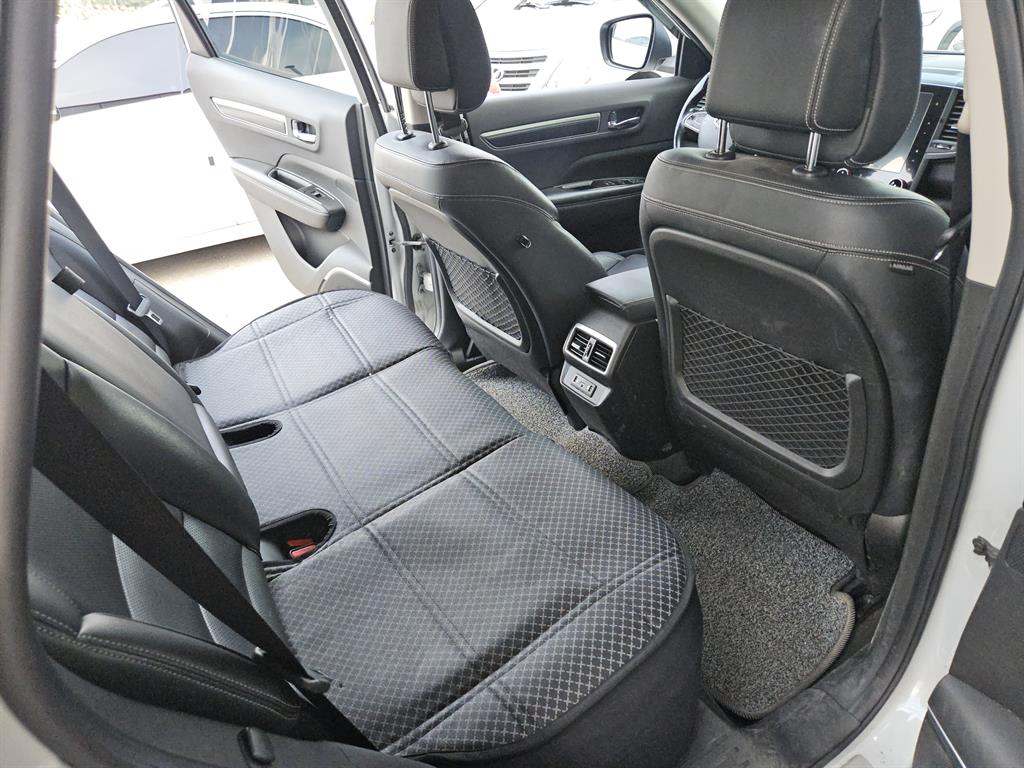 SAMSUNG QM6 2023 Blanco - Importación desde Corea - HF Imports Iquique - Foto 18