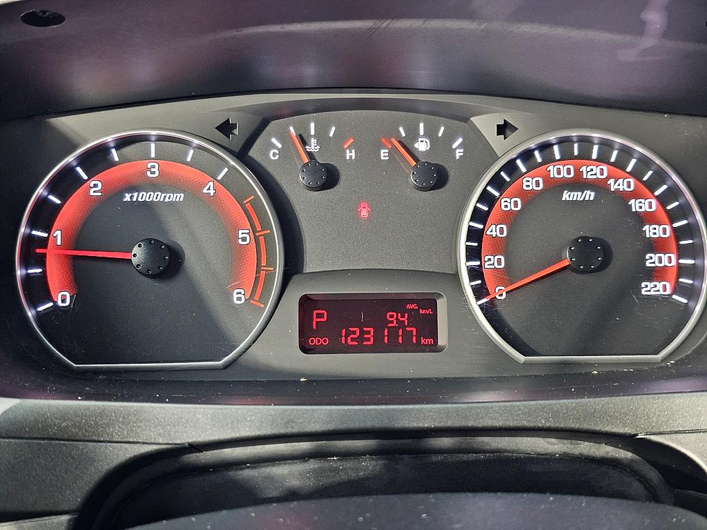 Ssangyong Korando - Vista 7