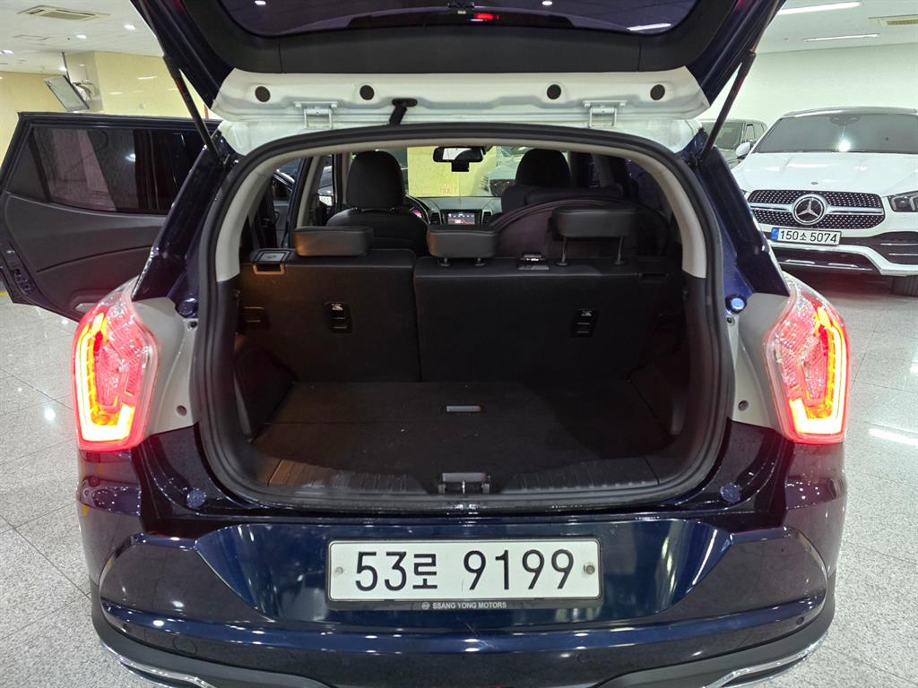 Ssangyong Tivoli - Vista 8