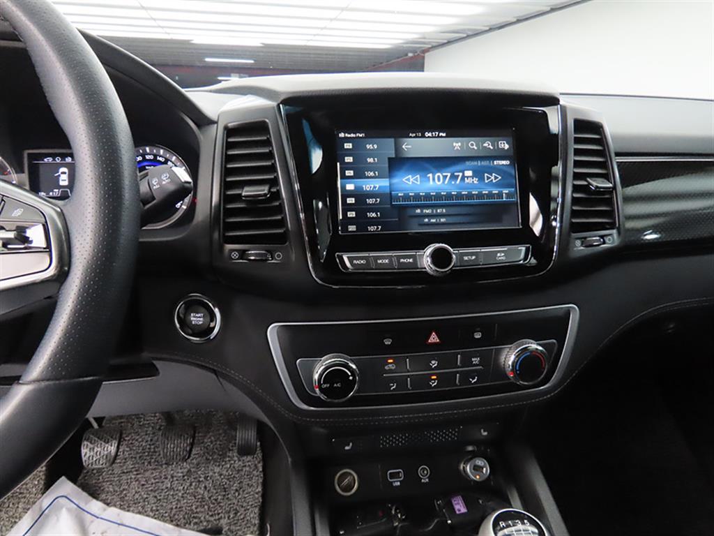 Ssangyong Rexton - Vista 12