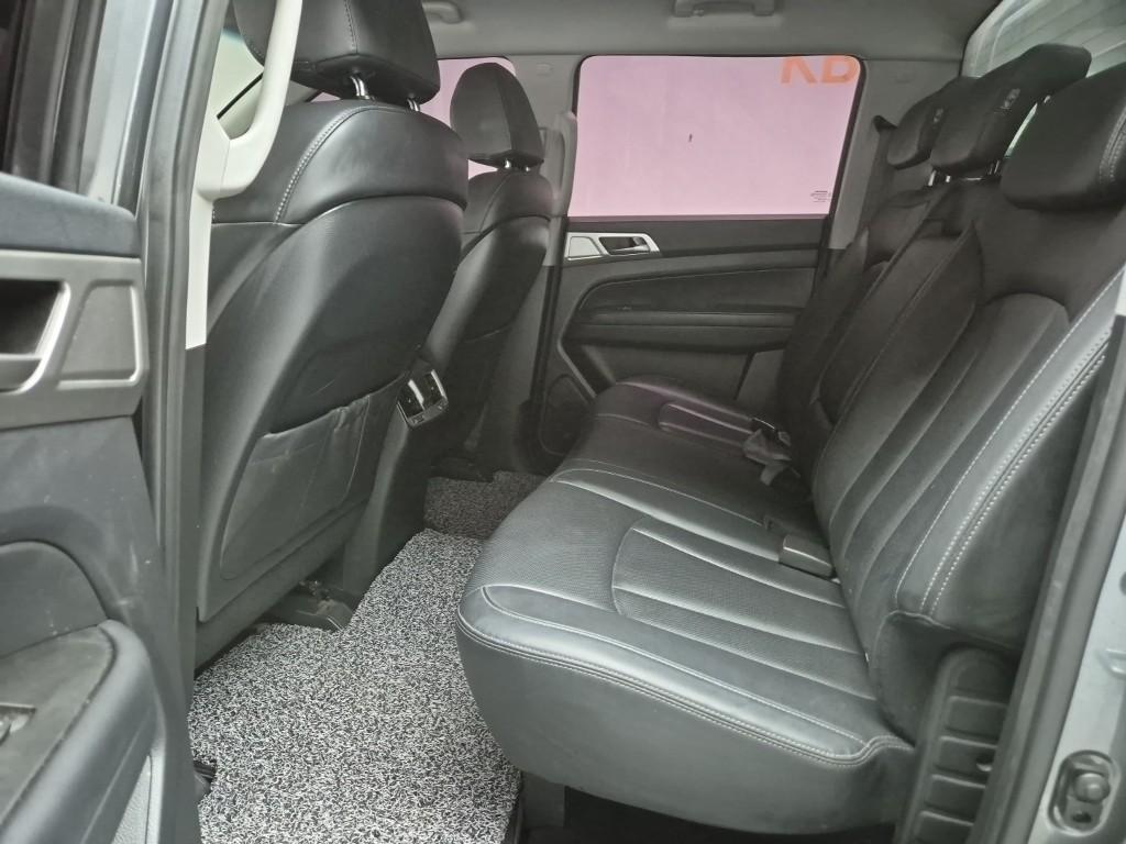 Ssangyong Rexton 2019 Gris - Importación desde Corea - HF Imports Iquique - Foto 18