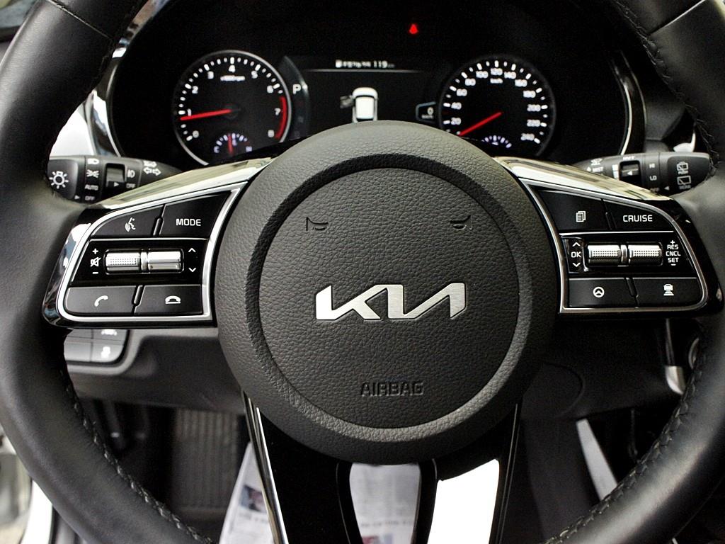 KIA Seltos 2023 Blanco - Importación desde Corea - HF Imports Iquique - Foto 8