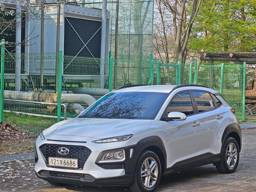 HYUNDAI Kona 2018 Blanco - Importación desde Corea - HF Imports Iquique - Foto 1