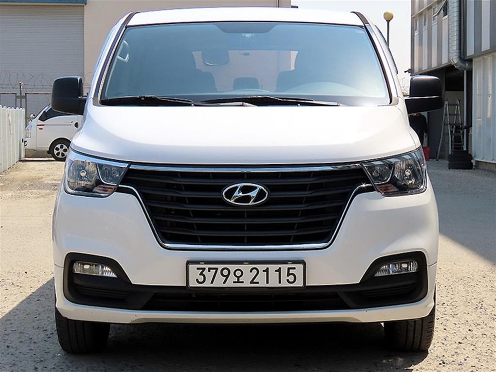 HYUNDAI Starex 2020 - Importación desde Corea - HF Imports Iquique - Foto 1
