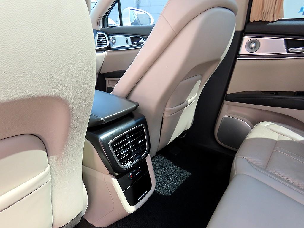 Lincoln Nautilus 2019 Blanco - Importación desde Corea - HF Imports Iquique - Foto 15