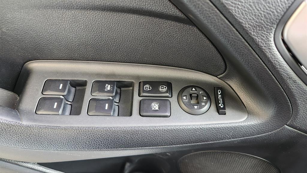 KIA K3 2013 Blanco - Importación desde Corea - HF Imports Iquique - Foto 14