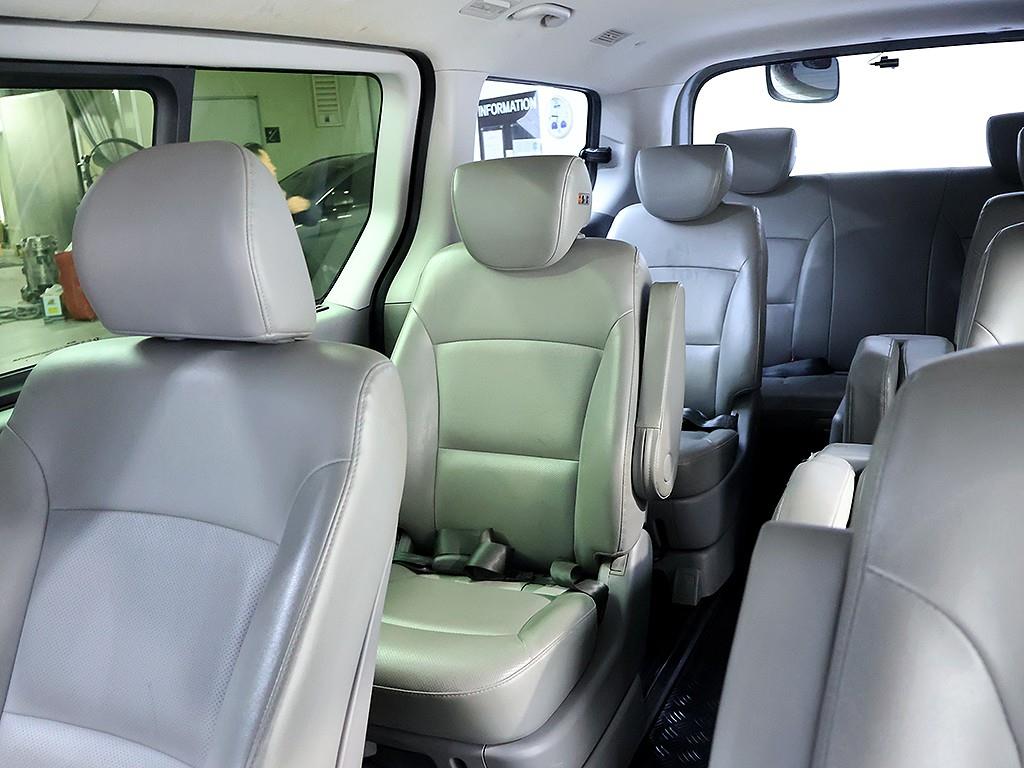 HYUNDAI Starex 2019 Gris - Importación desde Corea - HF Imports Iquique - Foto 13