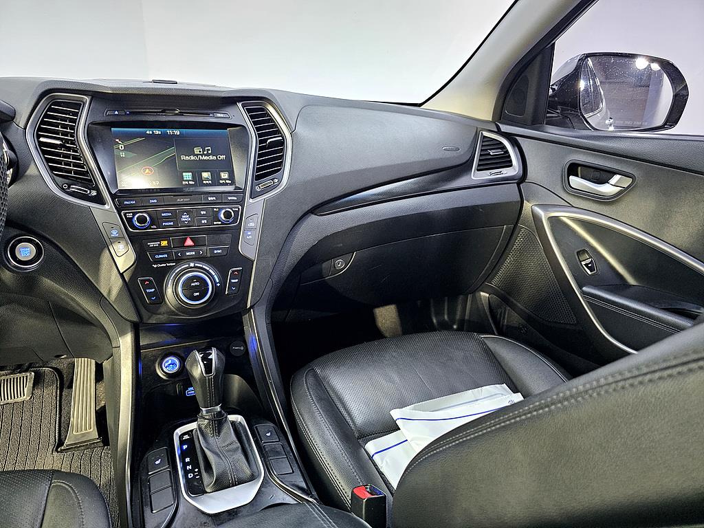 HYUNDAI Santa Fe - Vista 10