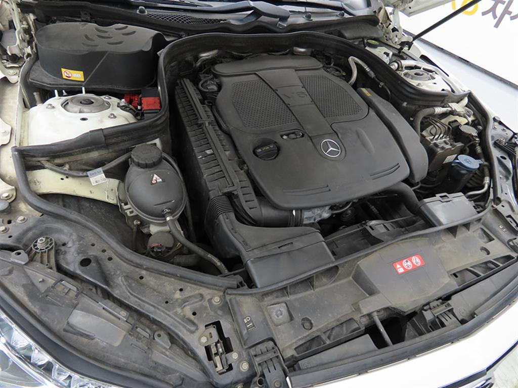 Mercedes Benz E class 2014 Blanco - Importación desde Corea - HF Imports Iquique - Foto 20