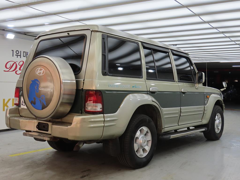 HYUNDAI Galloper - Vista 3