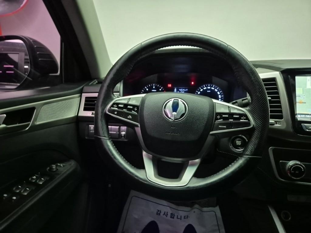 Ssangyong Rexton - Vista 9