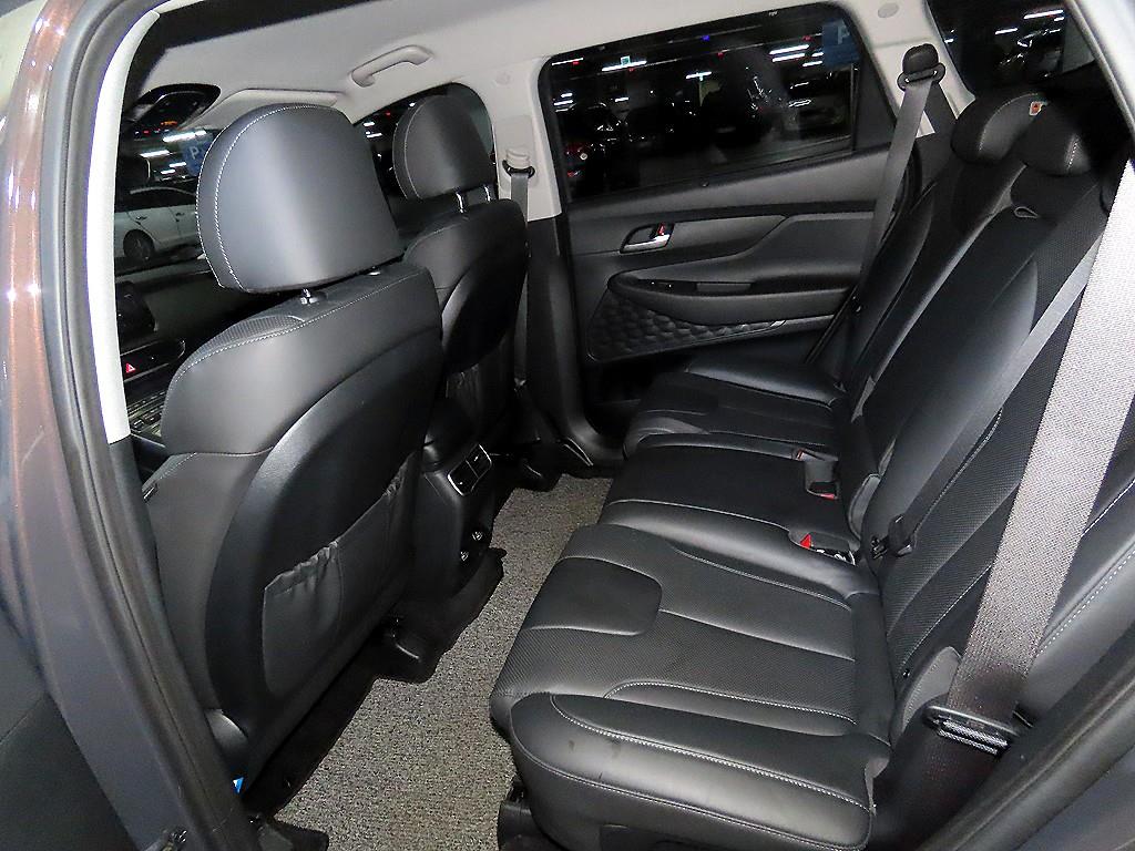 HYUNDAI Santa Fe - Vista 7