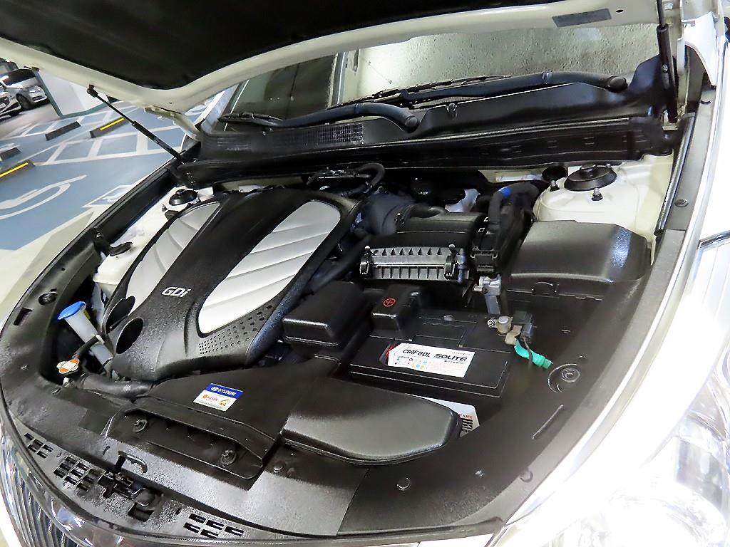 HYUNDAI Grandeur 2011 Blanco - Importación desde Corea - HF Imports Iquique - Foto 19