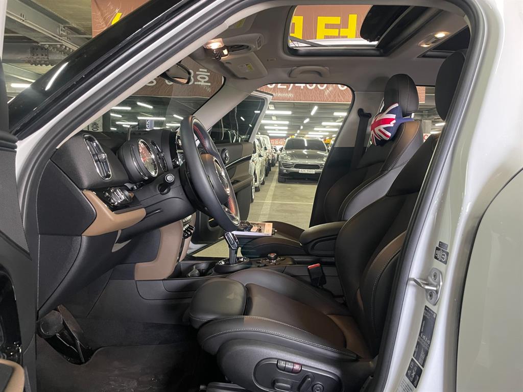 Mini Countryman 2020 Blanco - Importación desde Corea - HF Imports Iquique - Foto 18