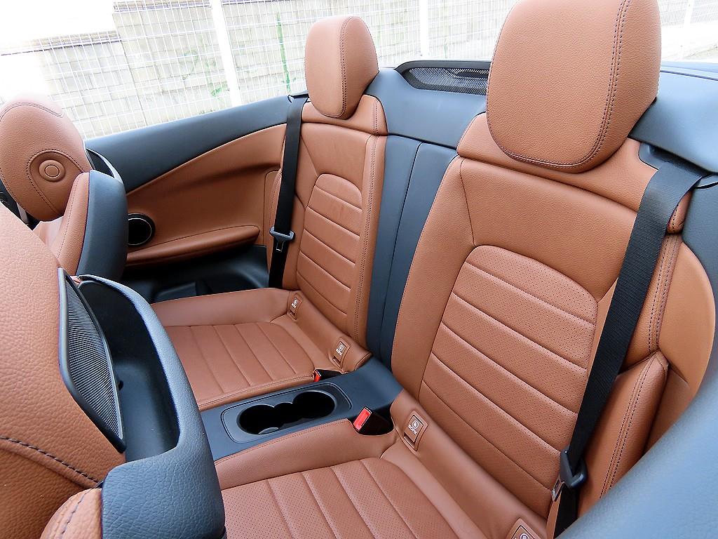 Mercedes Benz C Class - Vista 12