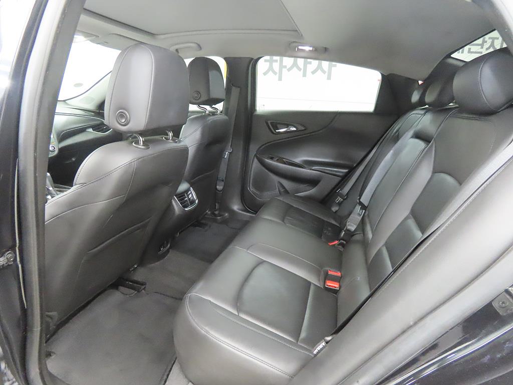 Chevrolet Malibu - Vista 6