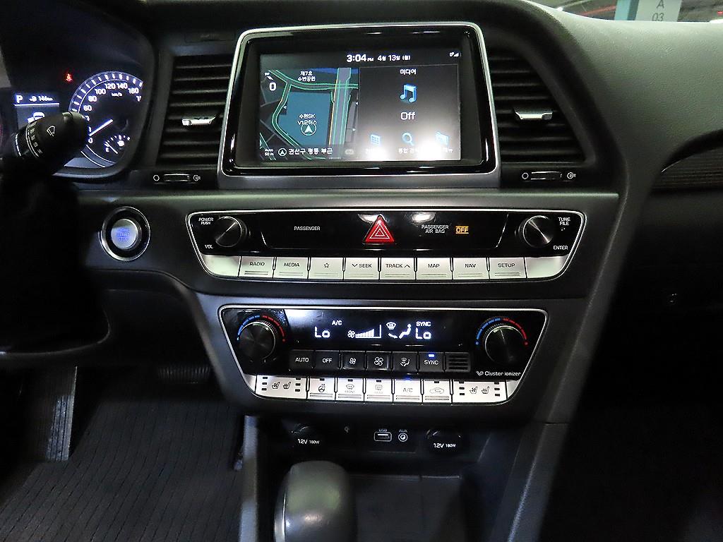 HYUNDAI Sonata - Vista 11