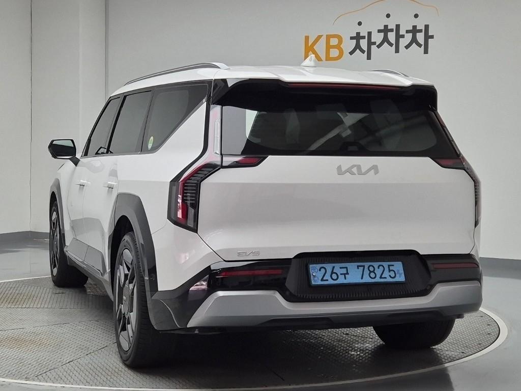 KIA EV9 - Vista 2