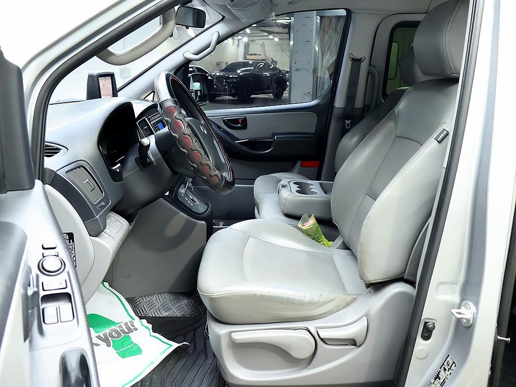 HYUNDAI Starex 2019 Gris - Importación desde Corea - HF Imports Iquique - Foto 11
